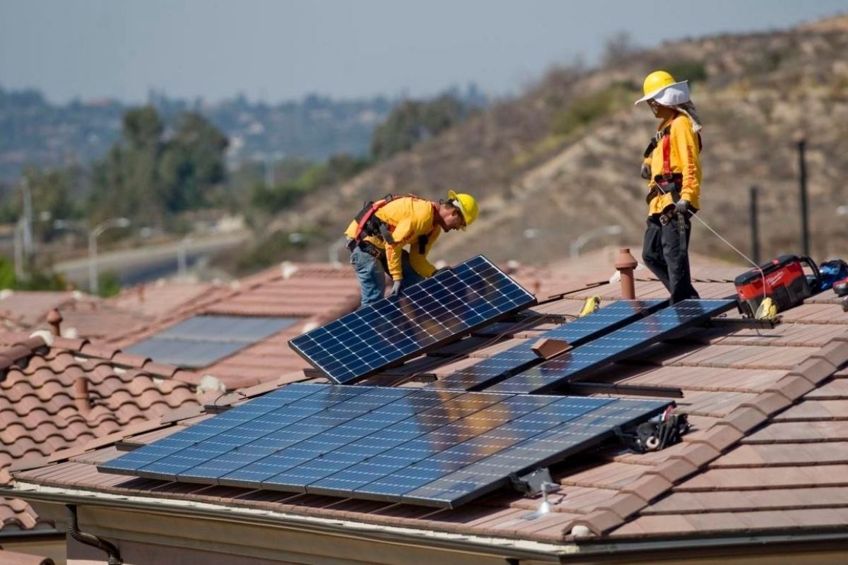 Sullivan Solar Power Solar Panel Installation on Residential Roof