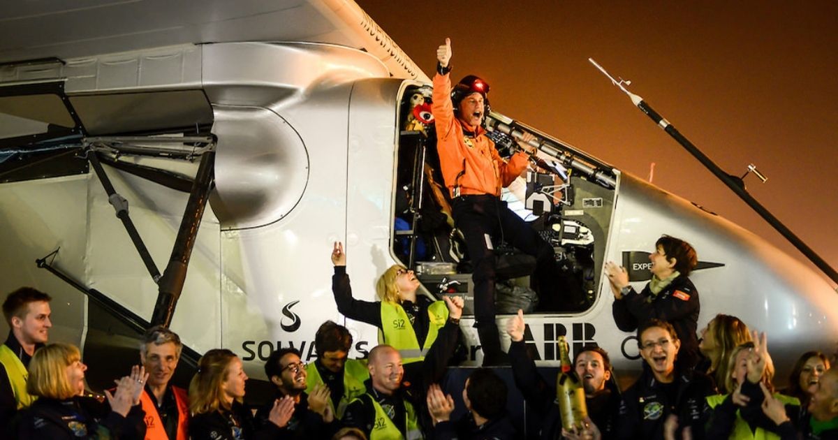 The First Ever Solar Powered Flight Around the World Sullivan Solar Power