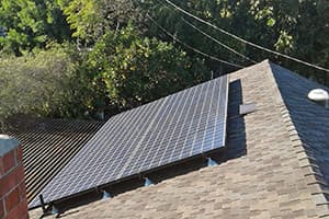 Photo of Costa Mesa Kyocera solar panel installation at the Flynn residence