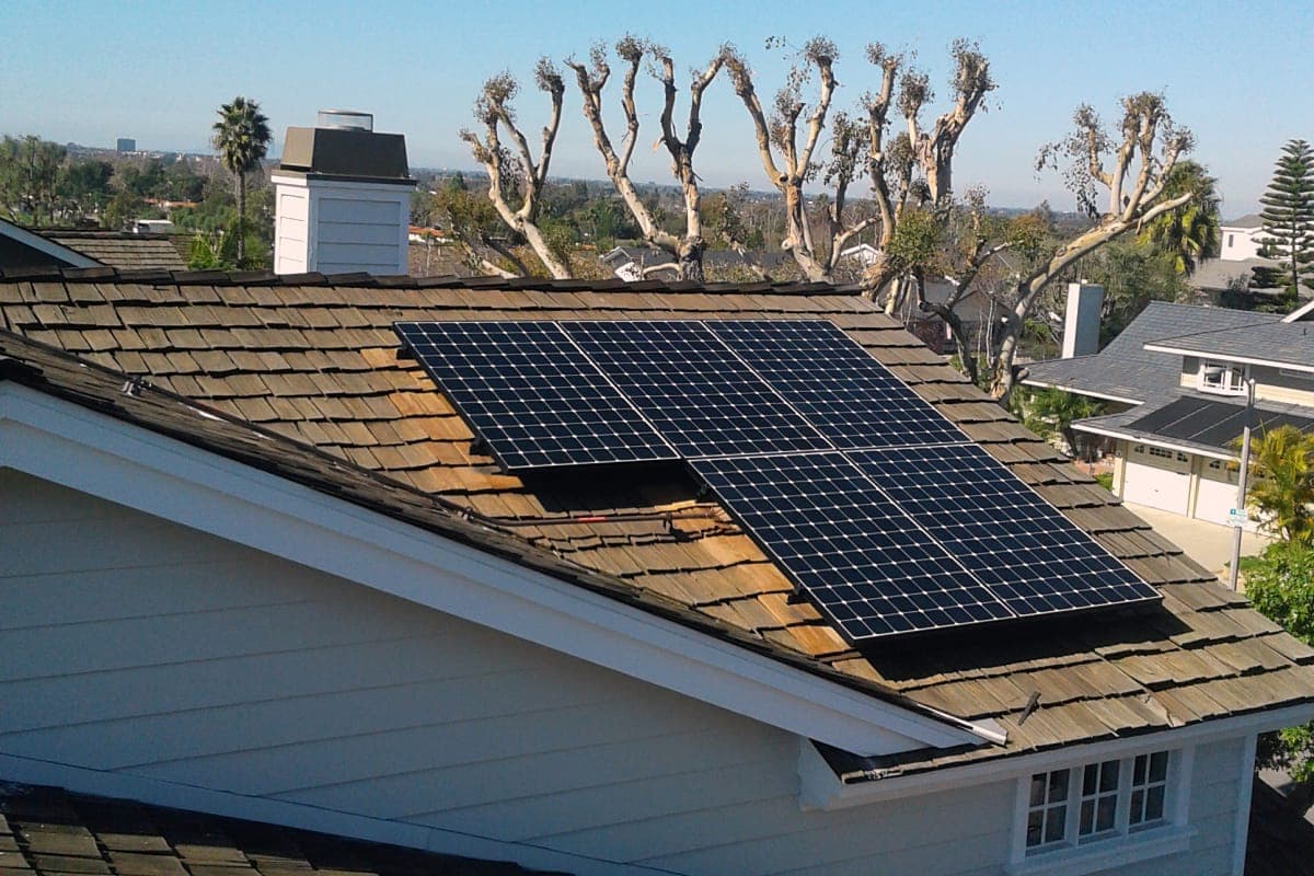 Photo of Newport Beach SunPower solar panel installation at the Hyman residence