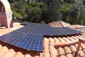 Photo of San Clemente Kyocera solar panel installation at the Warner residence