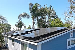 Photo of Santa Ana LG solar panel installation at the Hu residence