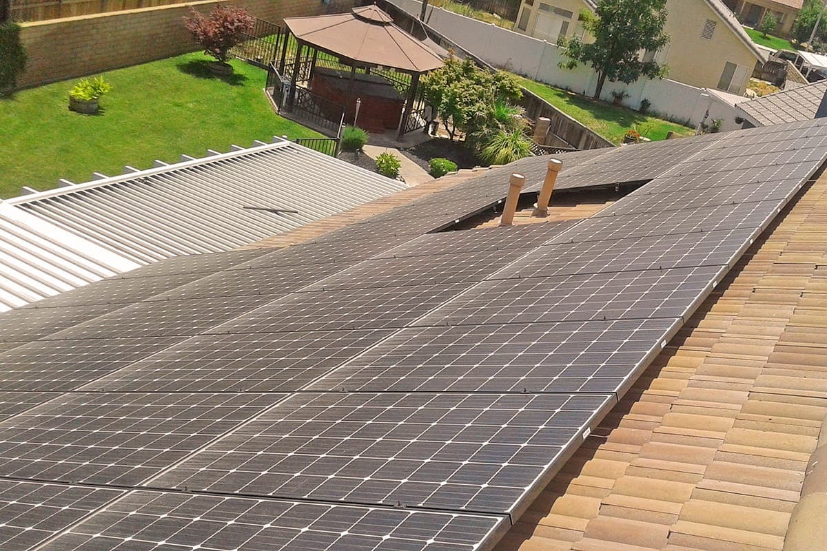 Photo of Beaumont LG solar panel installation at the McConnell residence