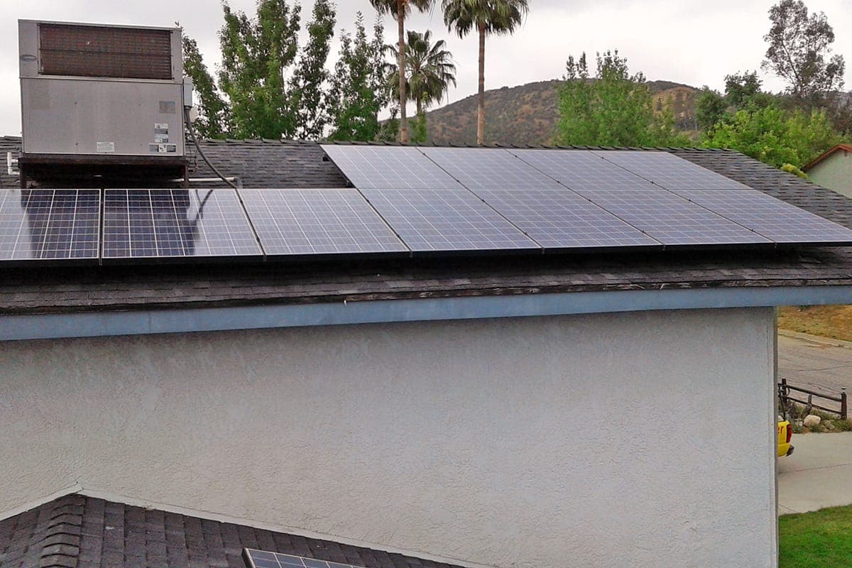 Photo of Yucaipa Kyocera solar panel installation at the Warren residence
