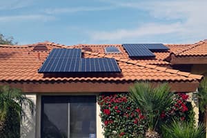 Photo of Palm Desert SunPower solar panel installation at the Edwards residence