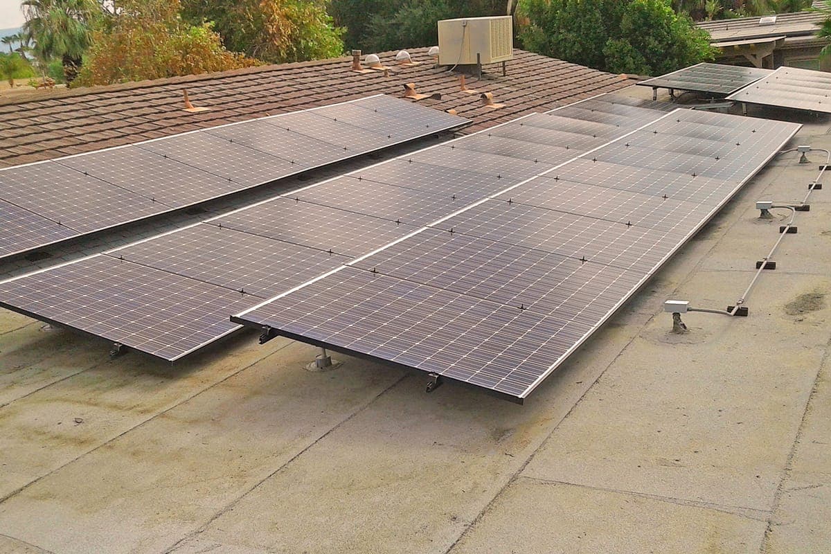 Photo of Rancho Mirage Panasonic solar panel installation at the Sohn residence