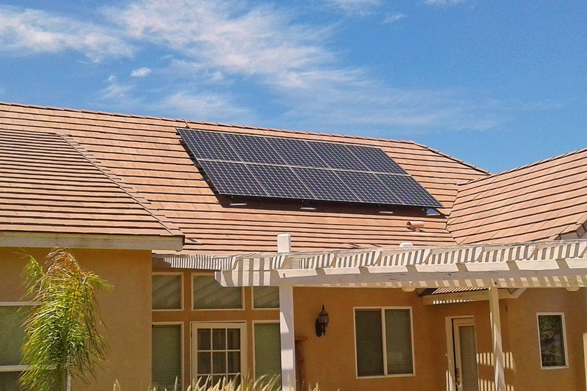 Photo of Riverside Panasonic solar panel installation at the Davis residence