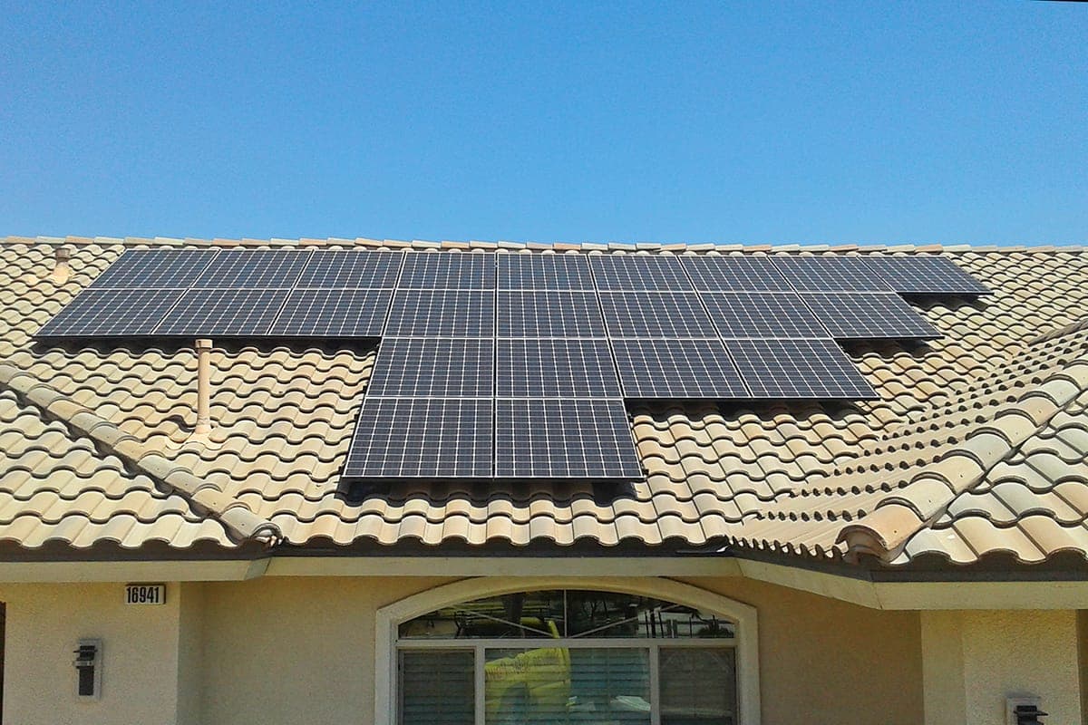 Photo of Riverside Panasonic solar panel installation at the Ohira residence