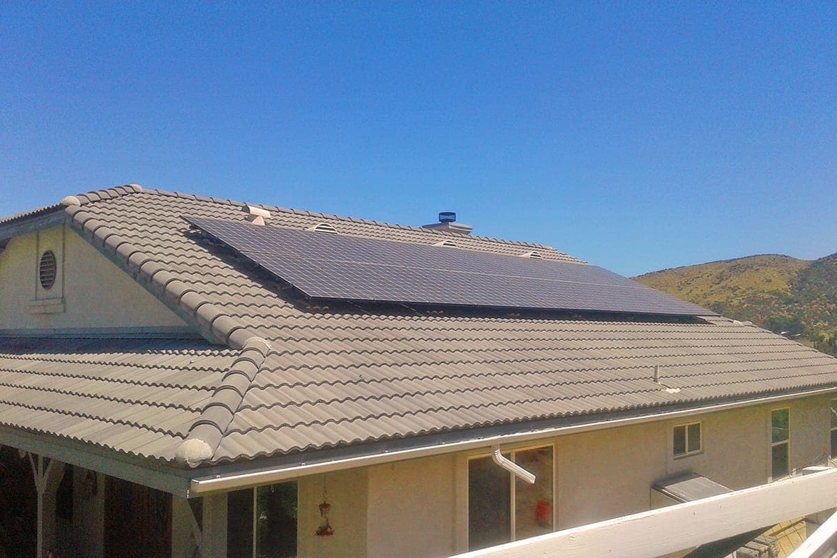 Photo of Colton LG solar panel installation at the Reese residence