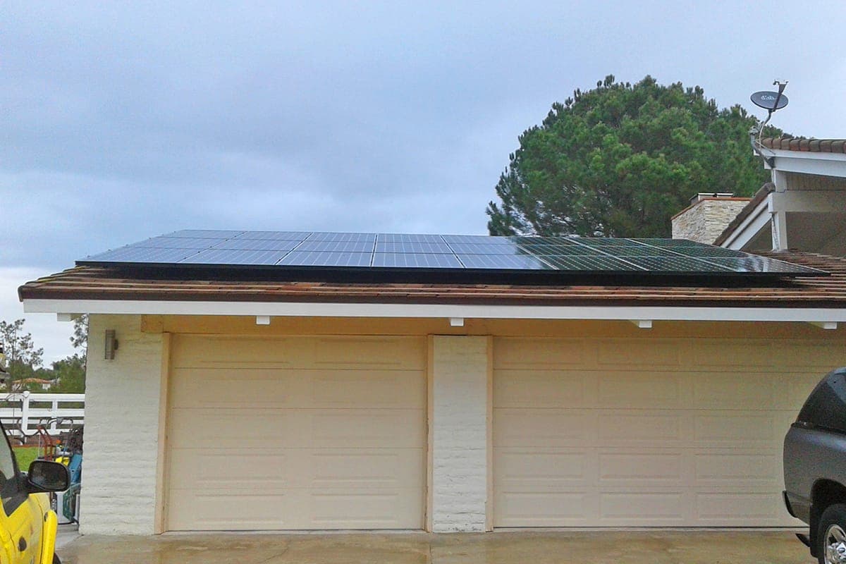 Photo of Temecula SunPower solar panel installation at the Novak residence