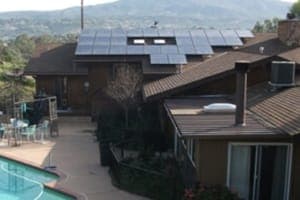 Photo of Ellis solar panel installation in Alpine