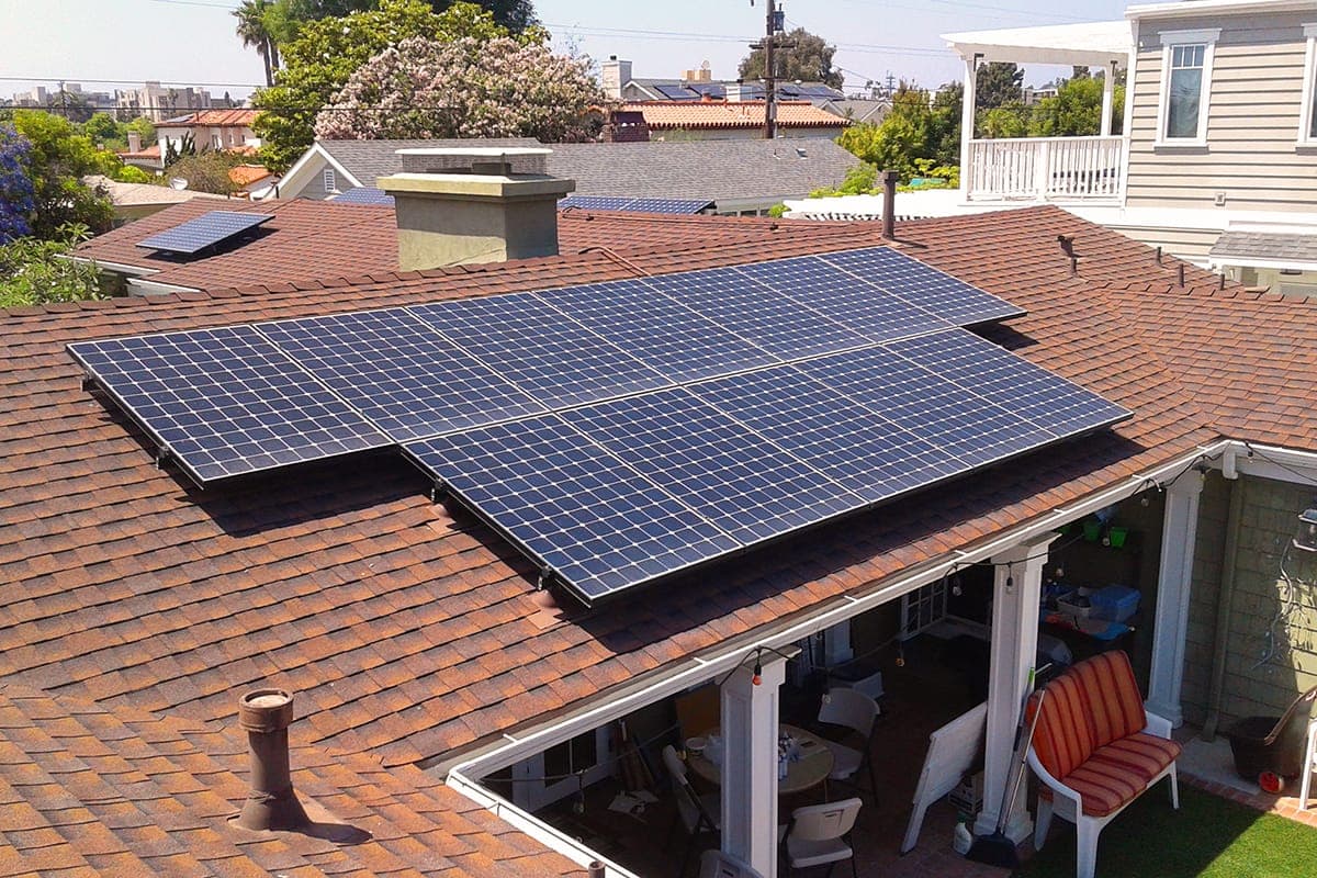 Photo of Coronado SunPower solar panel installation at the Mowry residence
