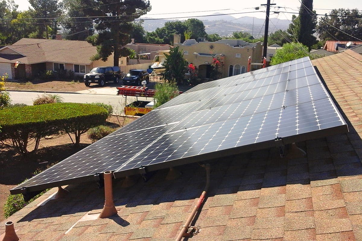 Photo of El Cajon SunPower solar panel installation by Sullivan Solar Power at the Saretsky residence