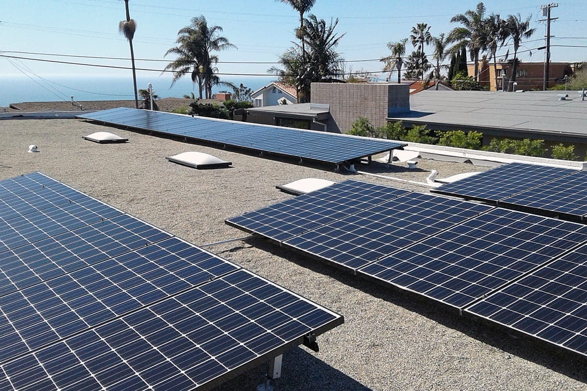 Photo of La Jolla LG solar panel installation at the Akbarnia residence