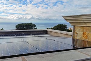 Photo of La Jolla SunPower solar panel installation at the Roper residence