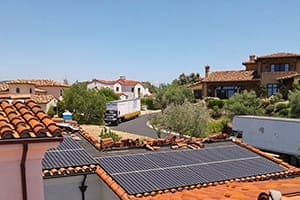 Photo of San Diego Panasonic solar panel installation at the Weiss residence