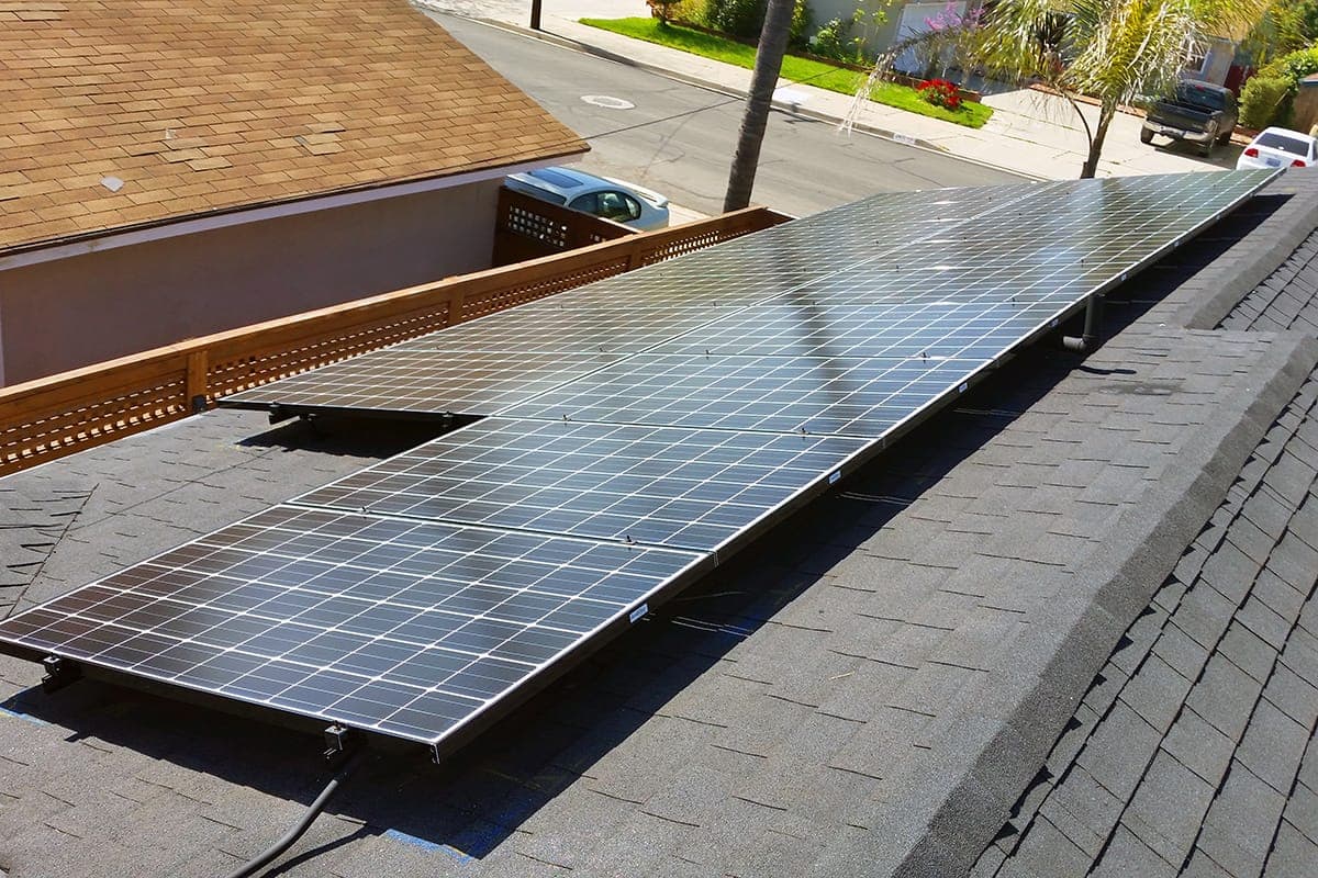 Photo of San Diego LG solar panel installation at the Bagalini residence