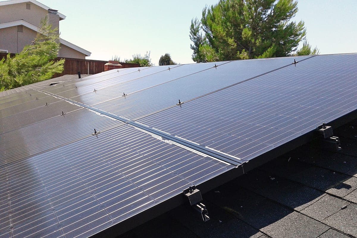 Photo of San Diego Panasonic solar panel installation at the Beason residence