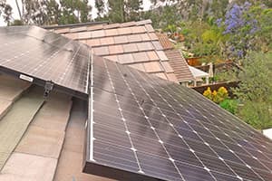 Photo of San Diego LG solar panel installation at the Forbess residence