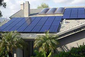 Photo of Derezin solar panel installation in San Diego