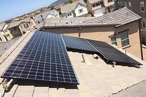 Photo of San Diego LG solar panel installation at the Thihalolipavan residence