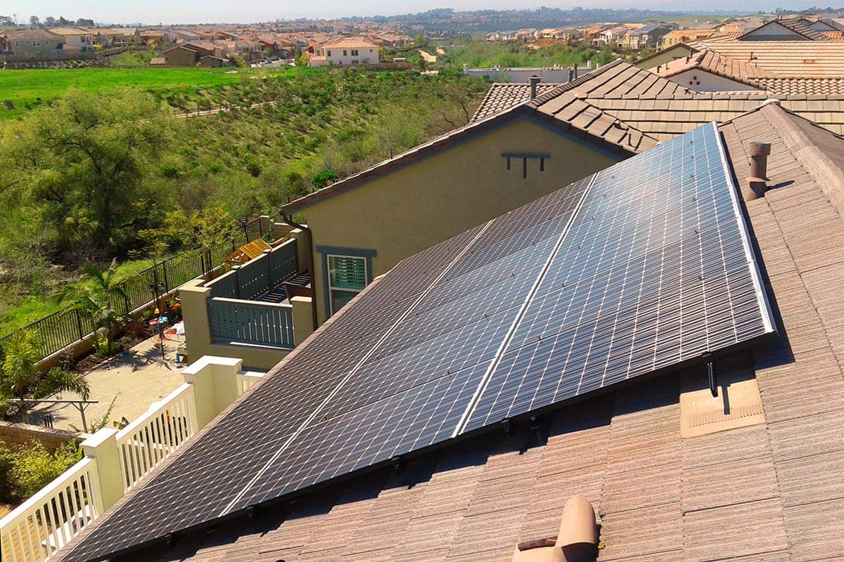 Photo of San Diego Panasonic solar panel installation at the Yamamura residence