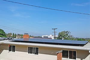 Photo of Vista LG solar panel installation at the Armstrong residence